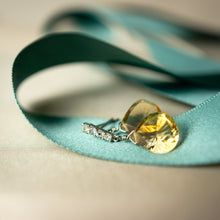 Load image into Gallery viewer, Citrine and white Topaz Earrings