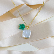 Load image into Gallery viewer, Pearl and Green Onyx Necklace