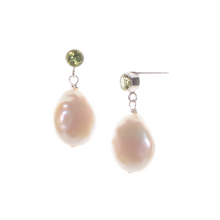 Load image into Gallery viewer, Sterling Silver Peridot and Baroque Pearl Earring