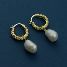 Load image into Gallery viewer, Gold Vermeil Weave Pearl Hoop
